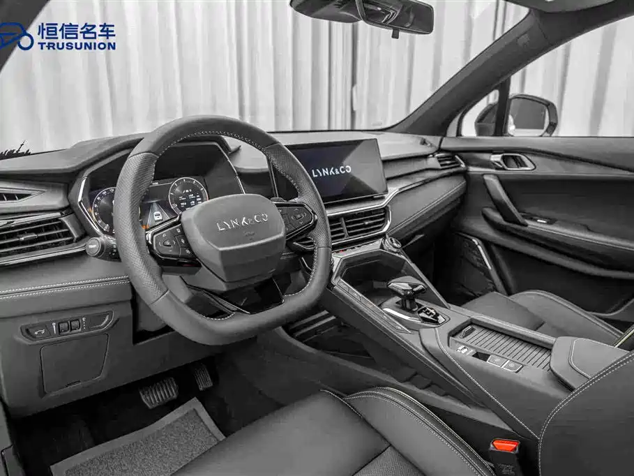 Lynk & Co 06 — миниатюра 12