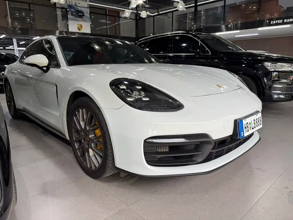 Porsche Panamera — миниатюра 3