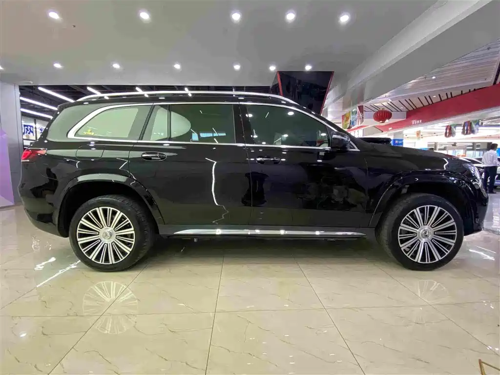 Mercedes-Benz GLS — миниатюра 14