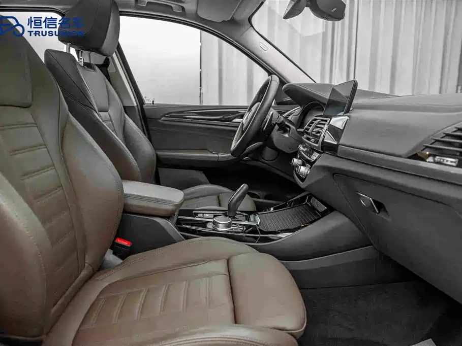 BMW X3 — миниатюра 15