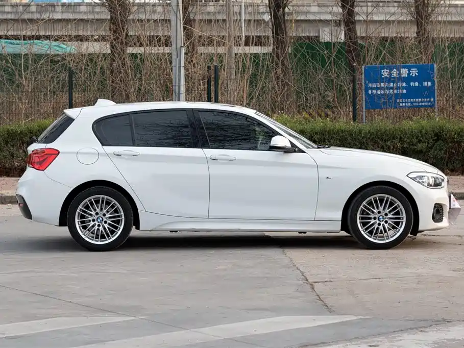 BMW 1 Series 1 2018 120i M Sport