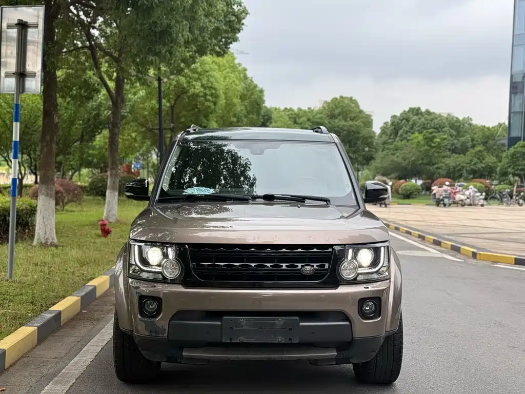 Land Rover Discovery 2016 3.0 SC V6 HSE