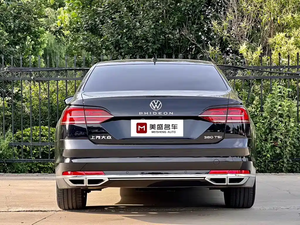 Volkswagen Phideon — миниатюра 8