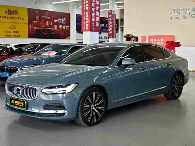 VOLVO S90 PLUG IN HYBRID 2023