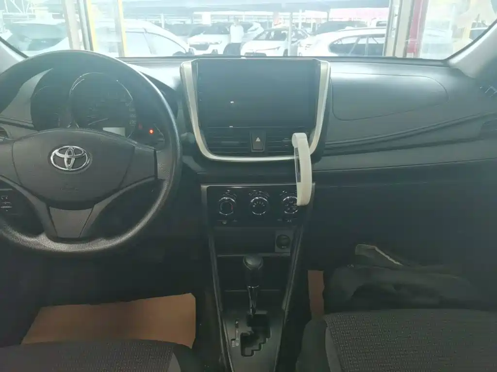 Toyota Vios — миниатюра 13