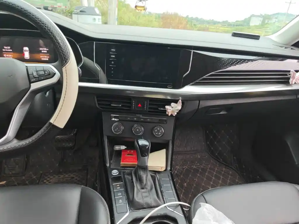 Volkswagen Passat — миниатюра 13