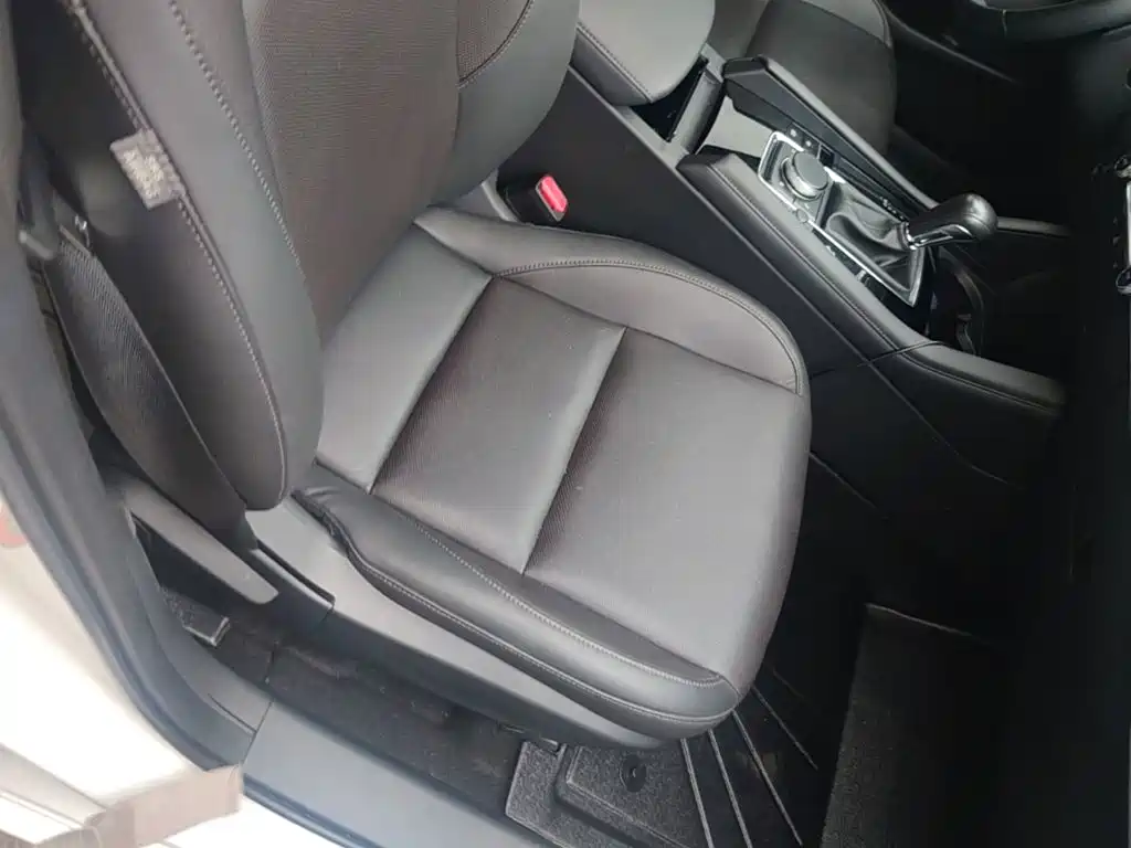 Mazda 3 Axela — миниатюра 25