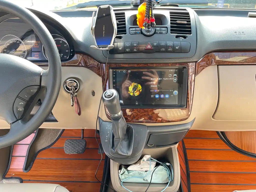 Mercedes-Benz Viano — миниатюра 10