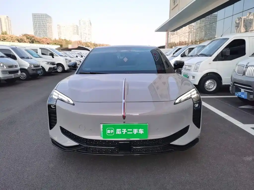 Hongqi Hongqi EH7 — миниатюра 3