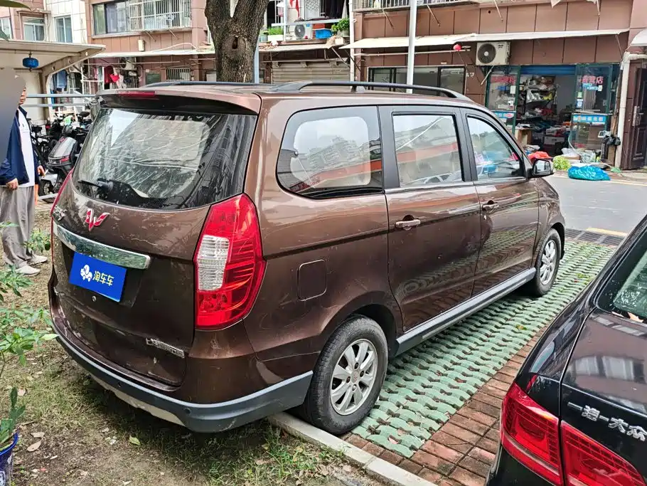 Wuling Hongguang — миниатюра 3