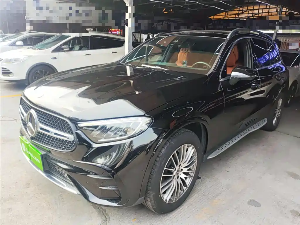 Mercedes-Benz GLC 2023