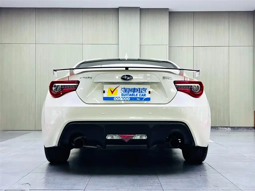 SUBARU BRZ