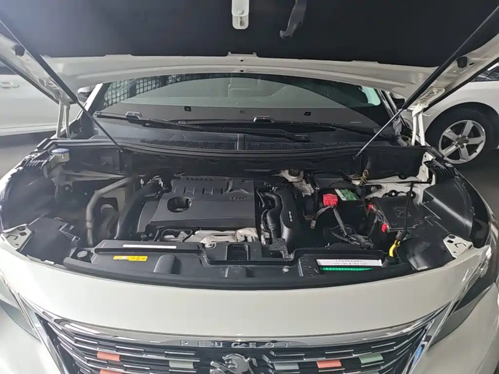 Peugeot 5008 — миниатюра 20