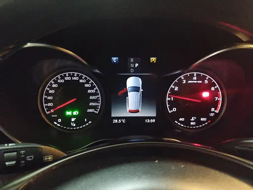 Mercedes-Benz GLC AMG — миниатюра 12
