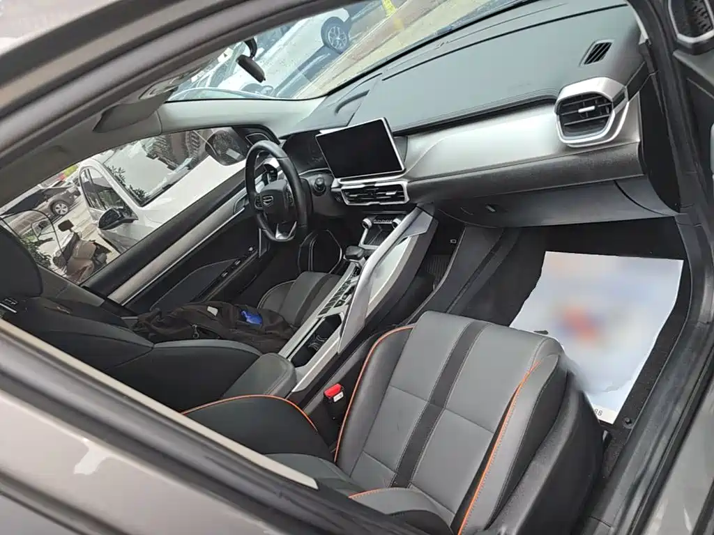 Geely Binyue — миниатюра 25