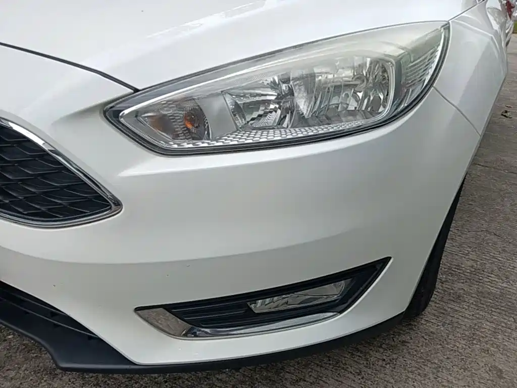Ford Focus — миниатюра 24