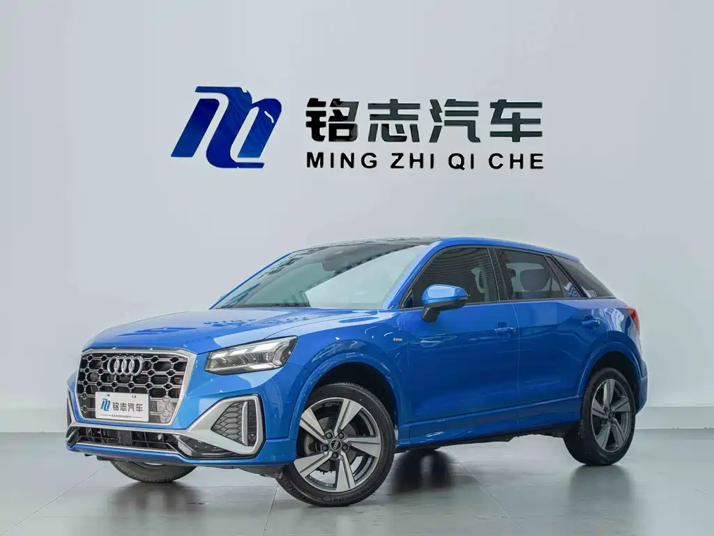 Audi Q2L — миниатюра 2