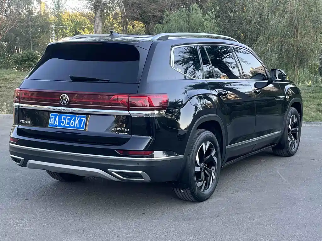 Volkswagen Teramont — миниатюра 7