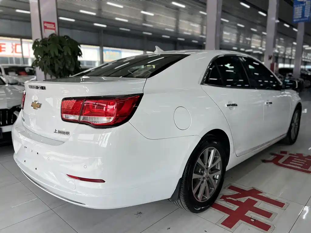 Chevrolet Malibu — миниатюра 7