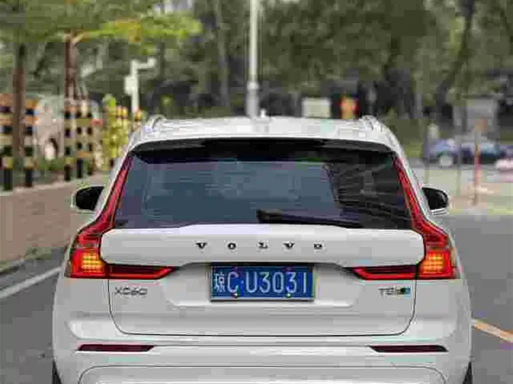 Volvo XC60 — миниатюра 4