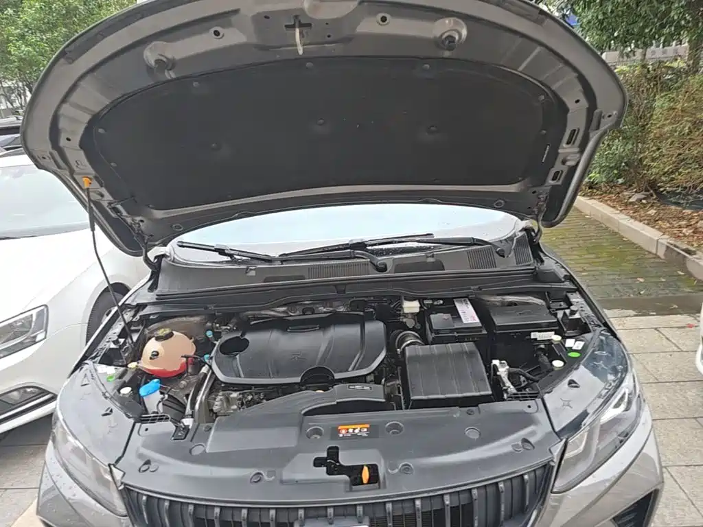 Geely Binyue — миниатюра 20