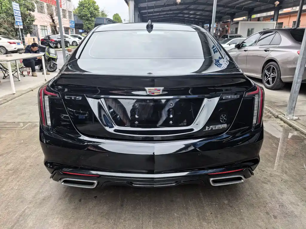 CADILLAC CT5