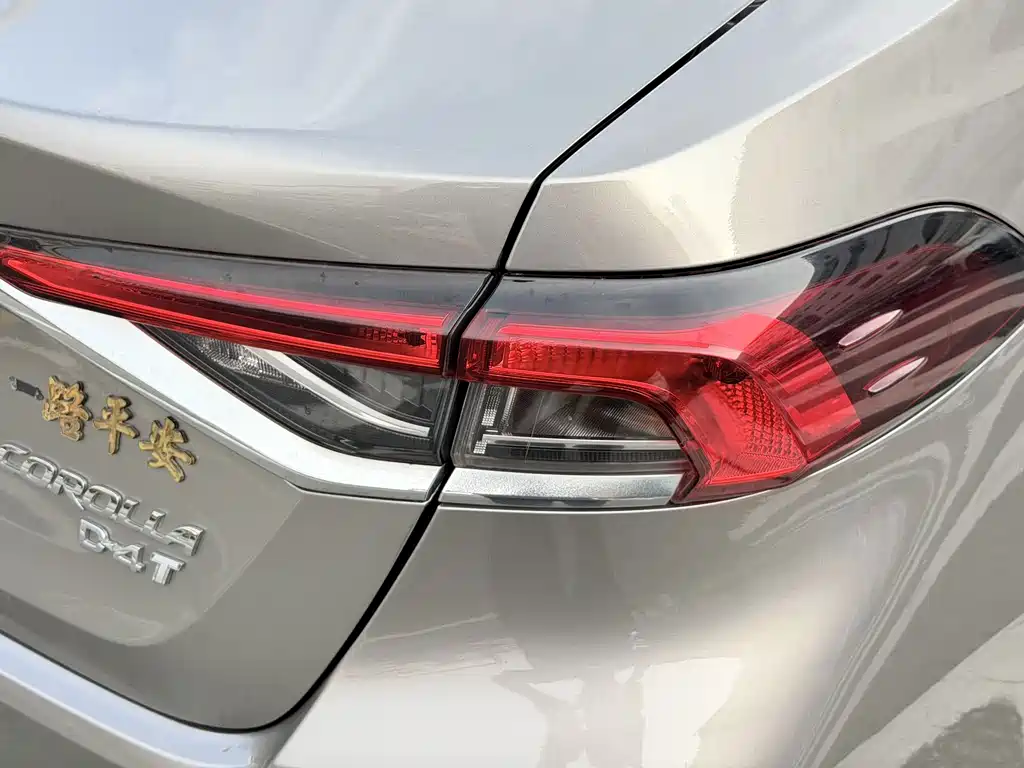 Toyota Corolla — миниатюра 17
