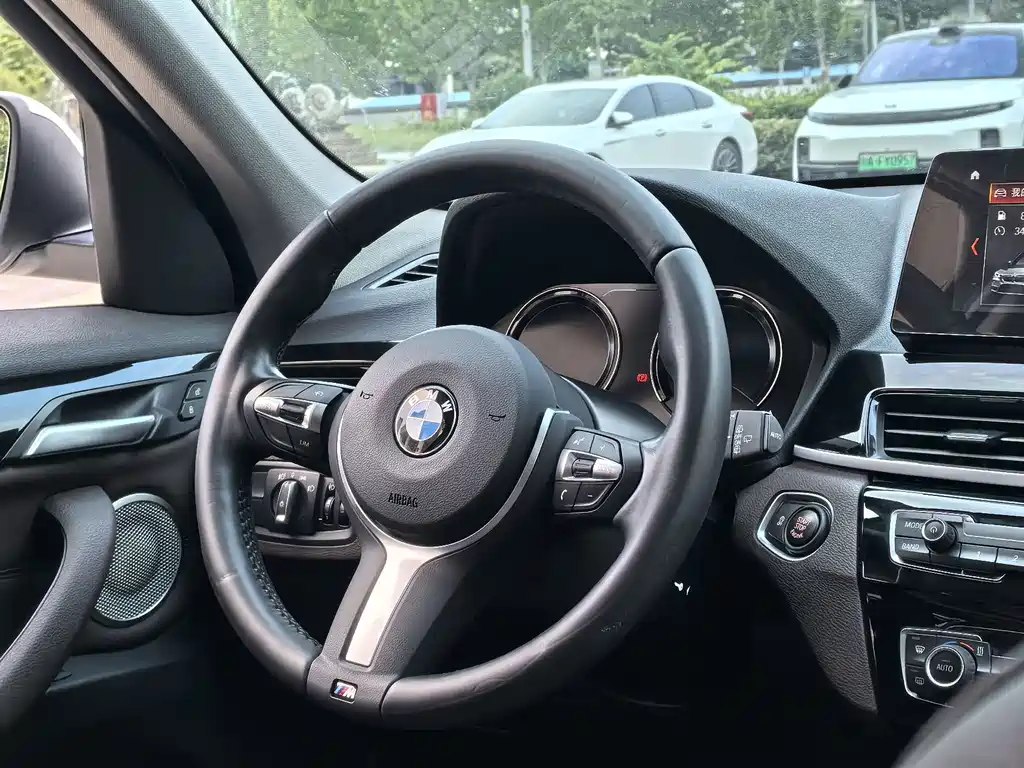 BMW X1 — миниатюра 7