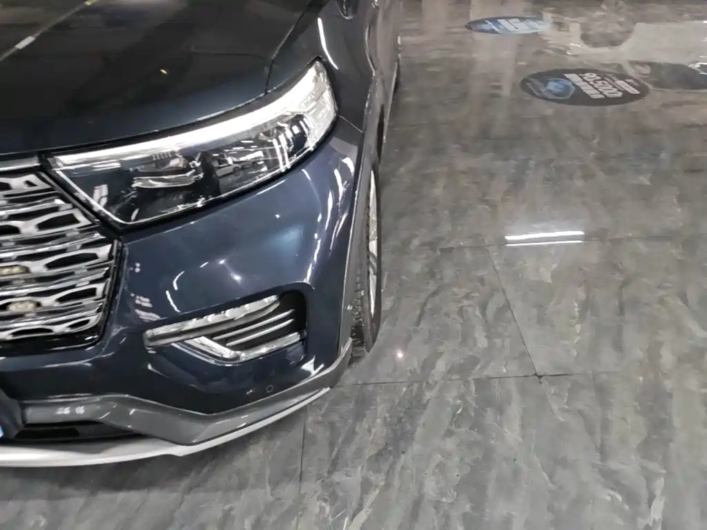 Ford Explorer — миниатюра 24