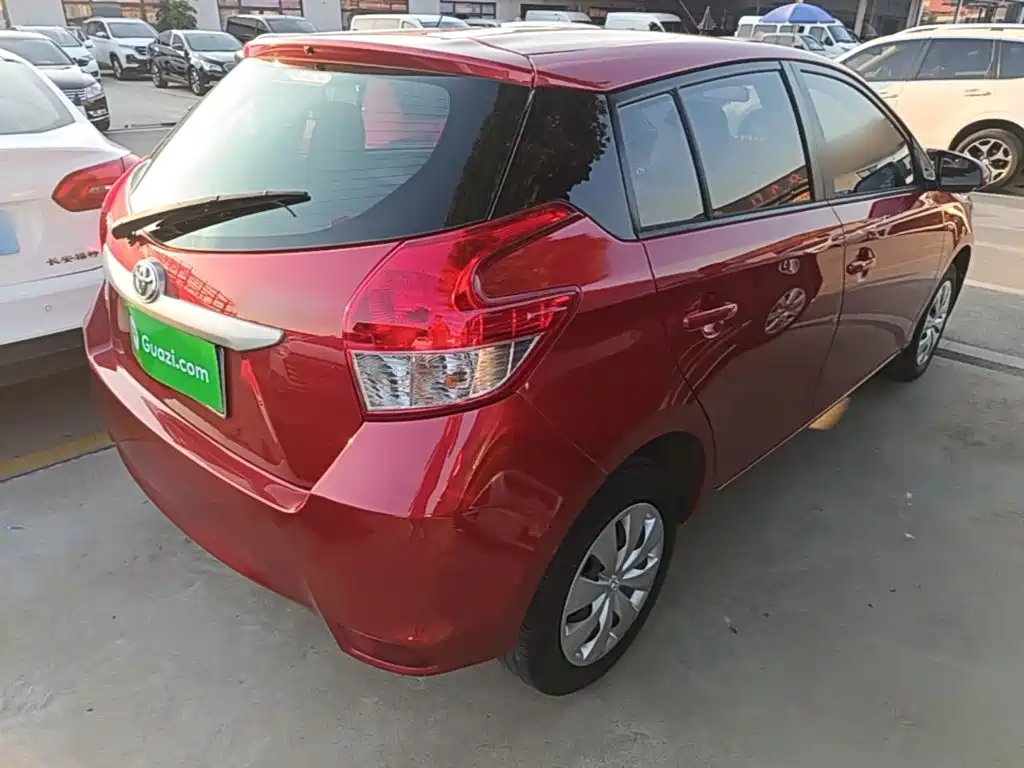 Toyota Yaris L — миниатюра 7