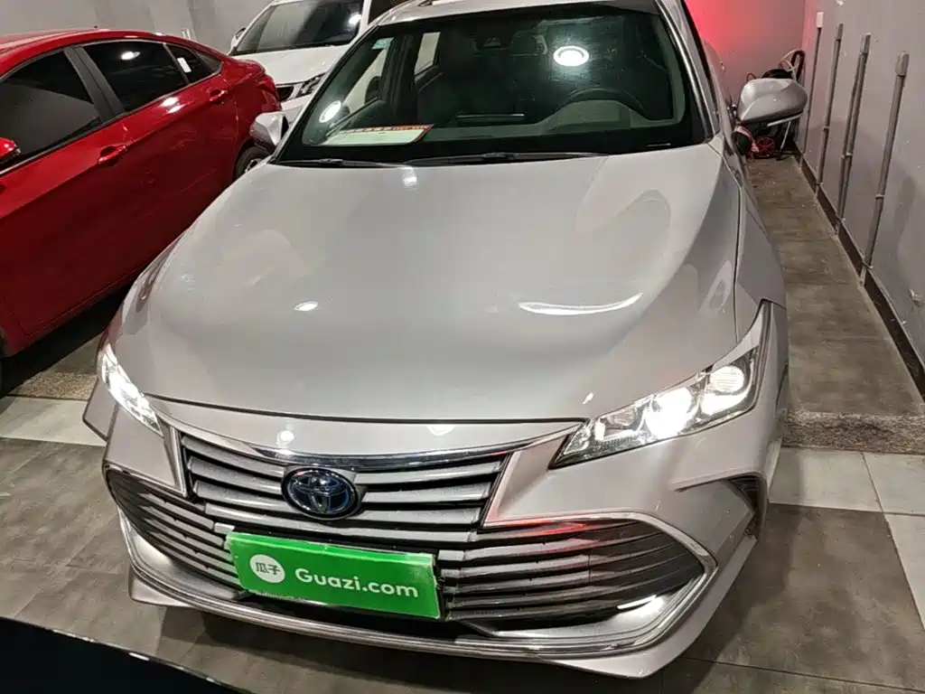 Toyota Avalon — миниатюра 3