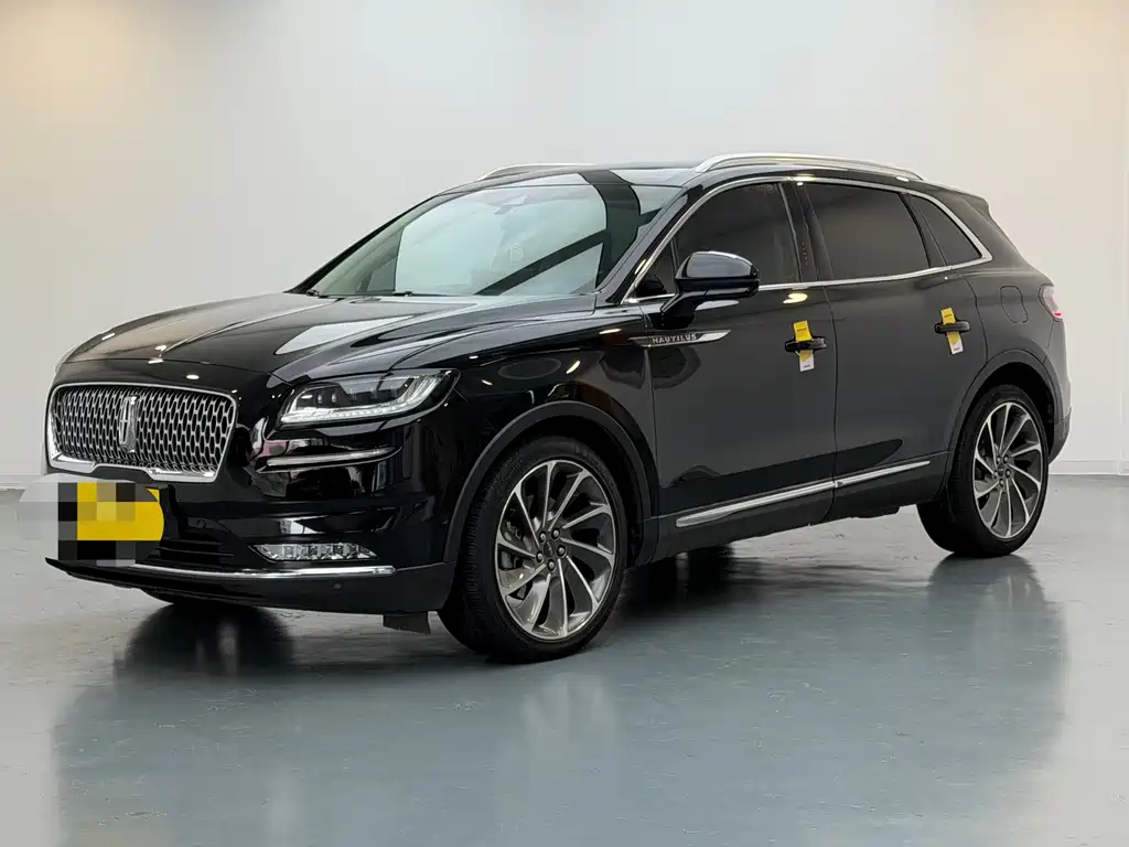 Lincoln Nautilus 2021