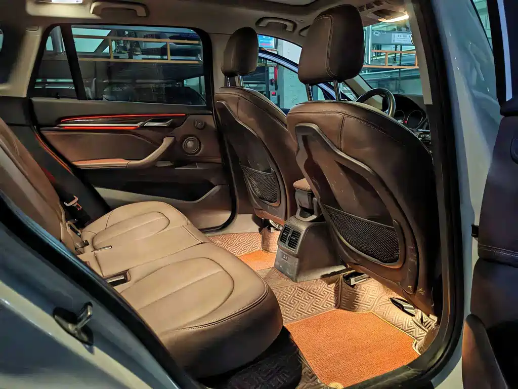 BMW X1 — миниатюра 8