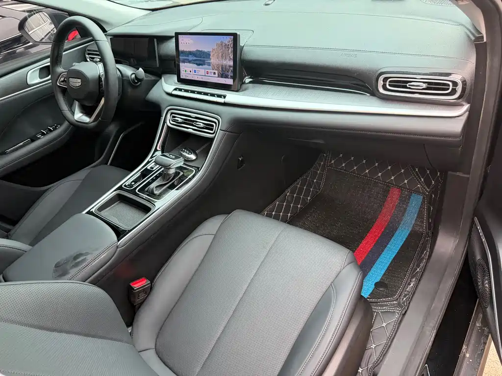 Geely Emgrand — миниатюра 12