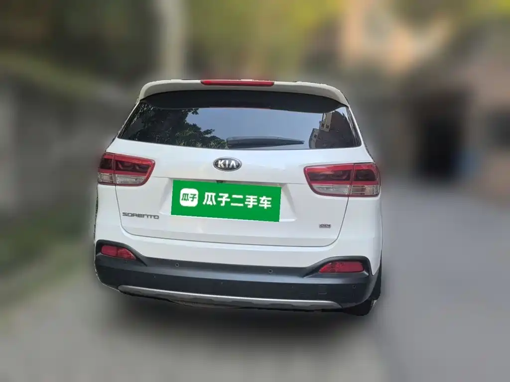 Kia Sorento — миниатюра 5