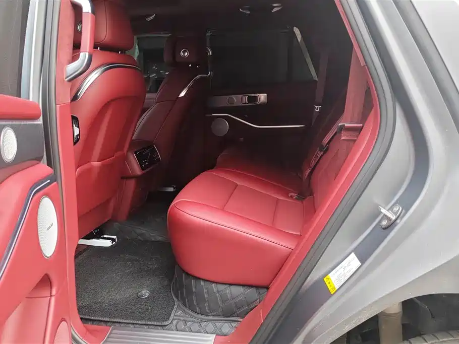 TANK TANK 700 NEW ENERGY