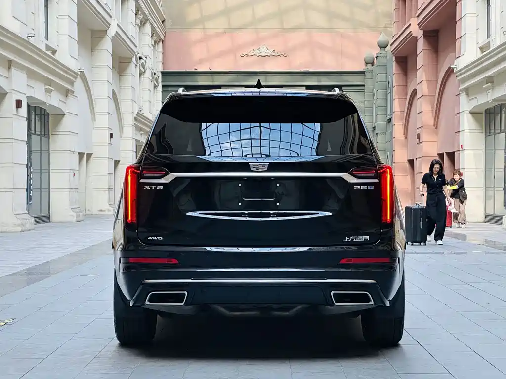 Cadillac XT6 — миниатюра 6