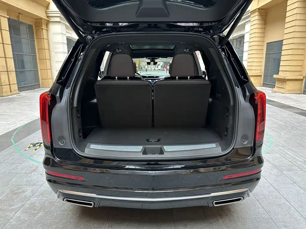 Cadillac XT6 — миниатюра 13