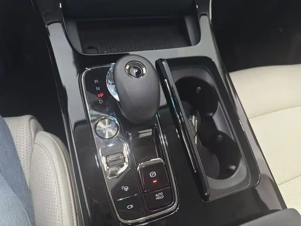 GAC Motor Trumpchi E9 — миниатюра 7