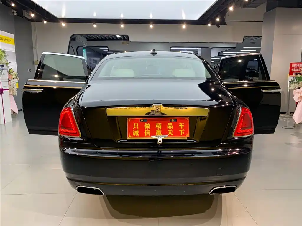 Rolls-Royce Ghost 2010 6.6T Standard