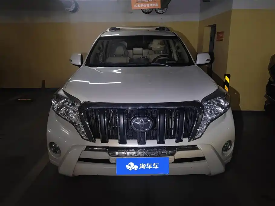 Toyota Land Cruiser Prado 2016 2.7L AT