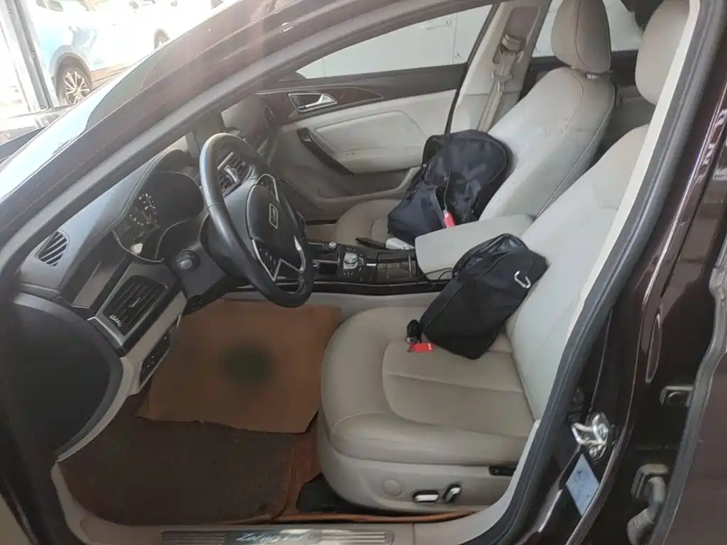 Zotye Z700 1.8T DCT Elegant Type, фото 15