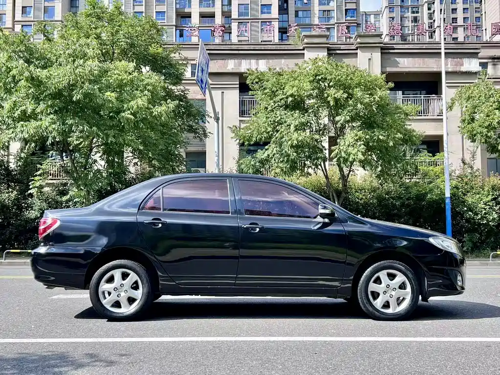 Toyota Corolla — миниатюра 6
