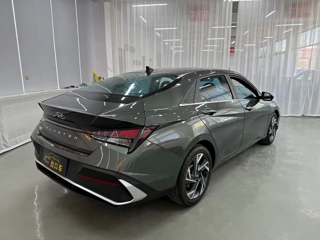 Hyundai Elantra 2023 1.5L CVT GLX Elite