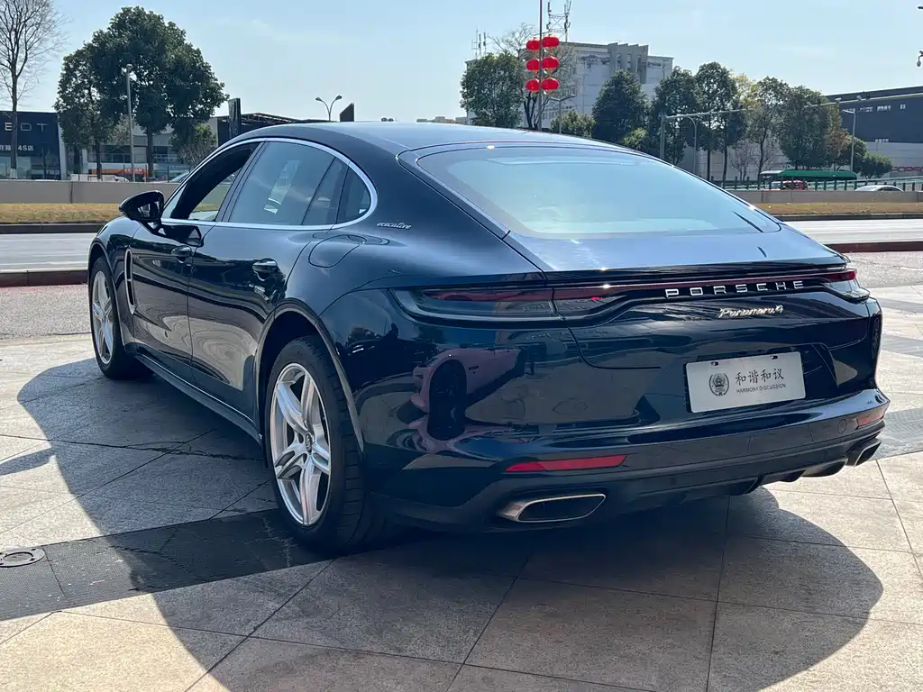 PORSCHE PANAMERA NEW ENERGY