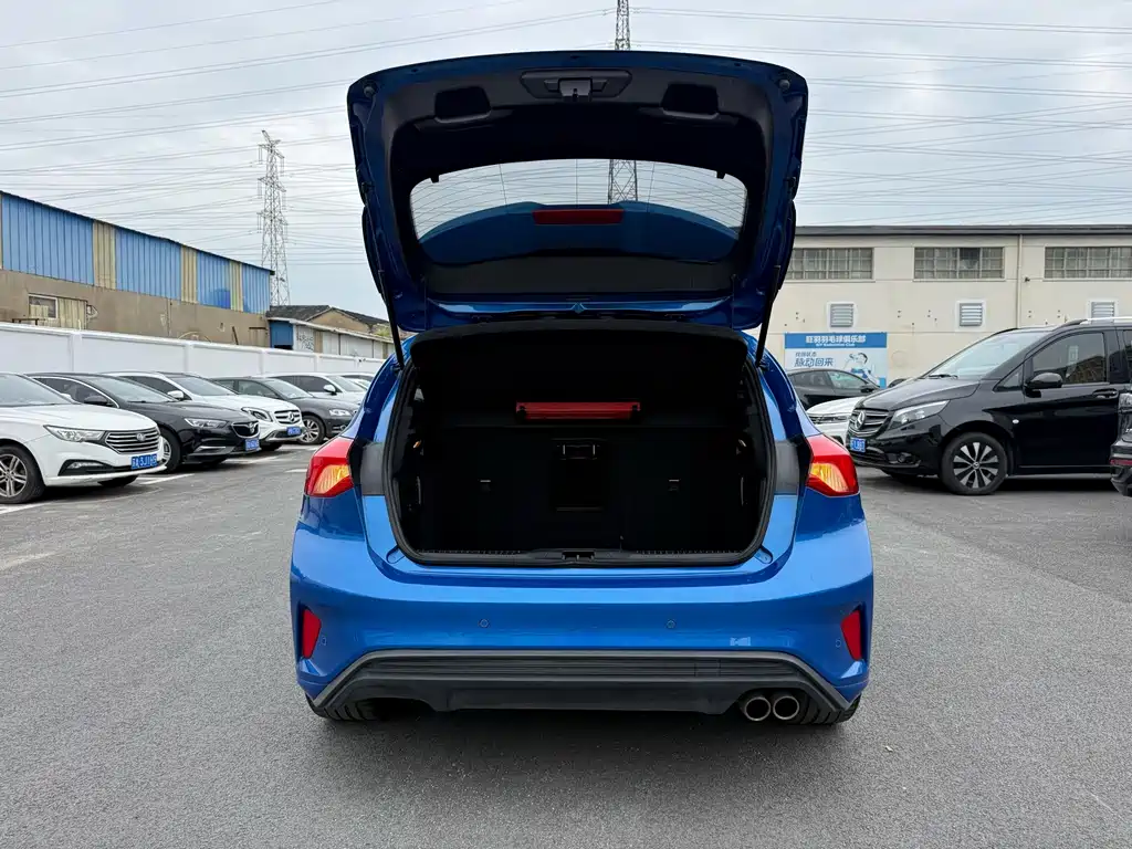 Ford Focus — миниатюра 23