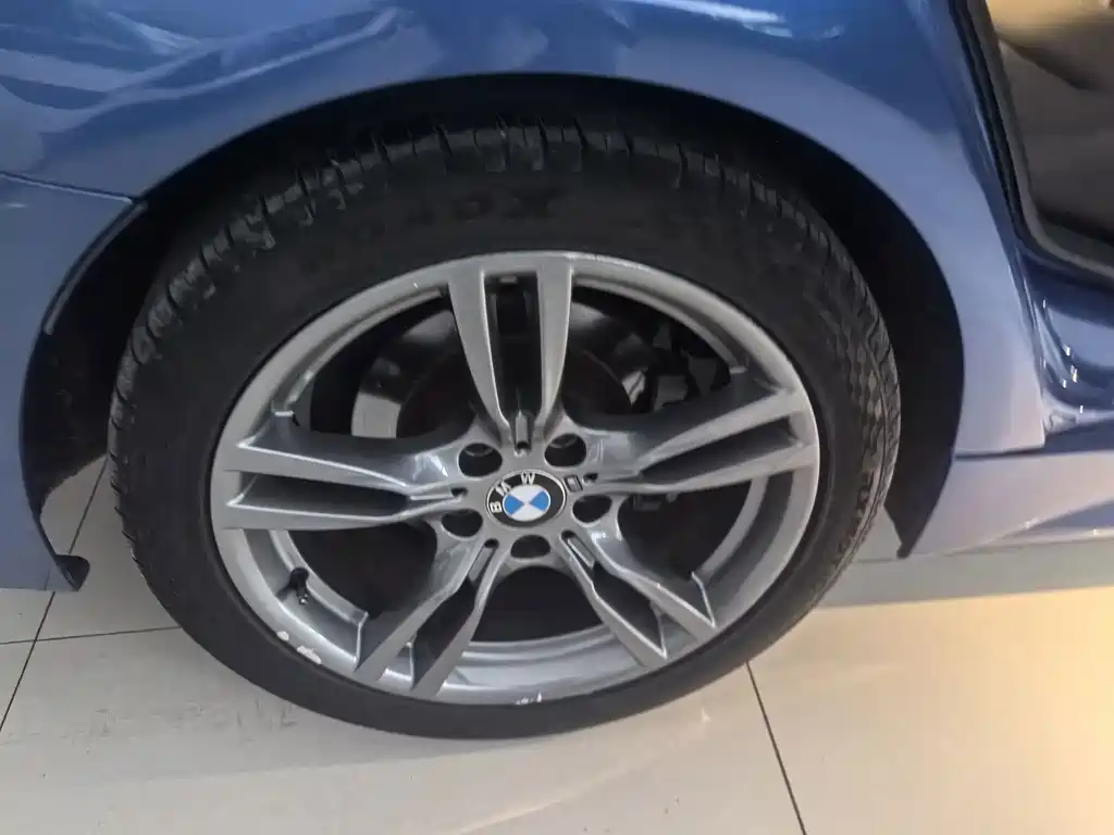 BMW 3 Series — миниатюра 10