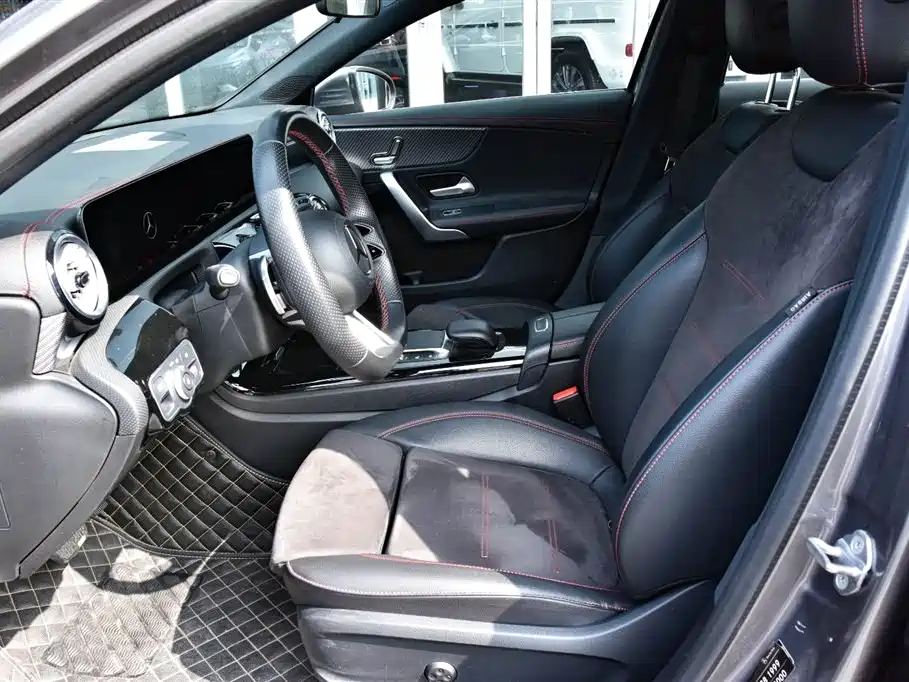 MERCEDES-BENZ A CLASS