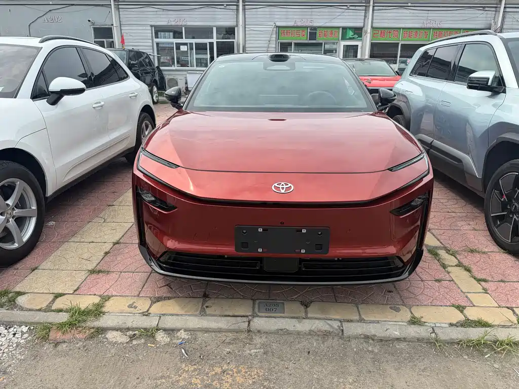 Toyota bZ7 — миниатюра 3