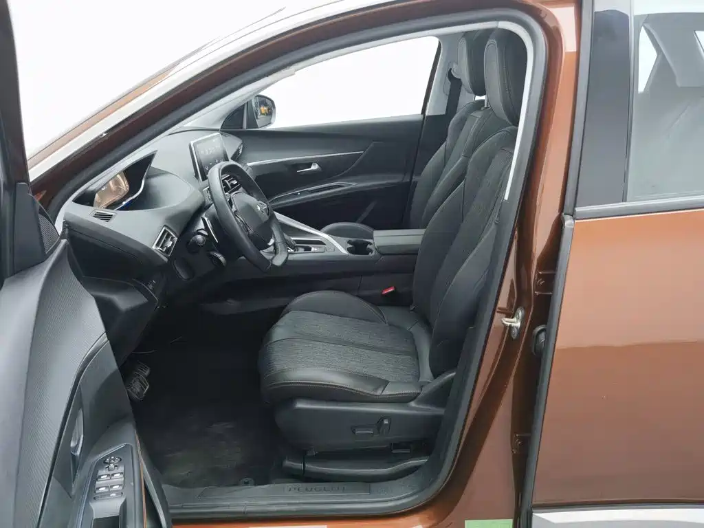 Peugeot 4008 — миниатюра 10